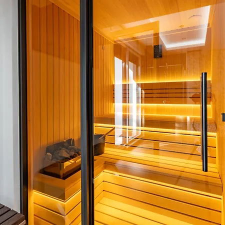 Monte Lux - I Wellnes Апартаменты