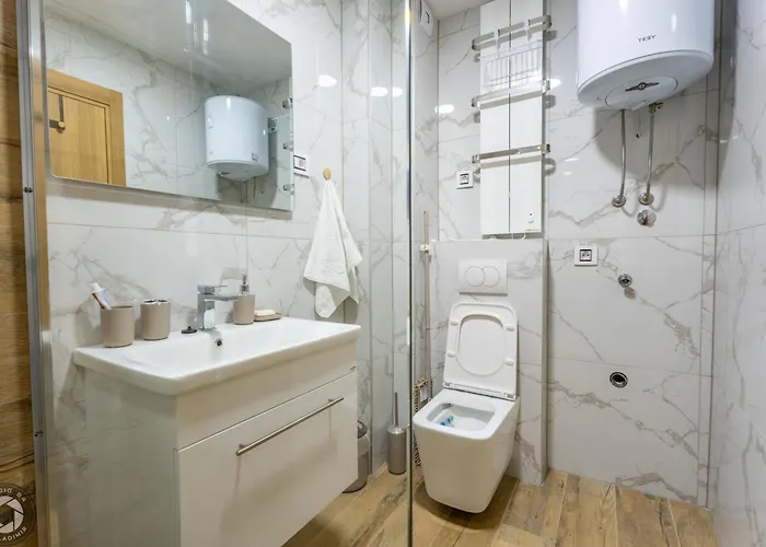 Monte Lux - I Wellnes * ズラティボール