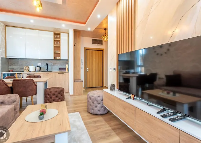 Monte Lux - I Wellnes アパート ズラティボール