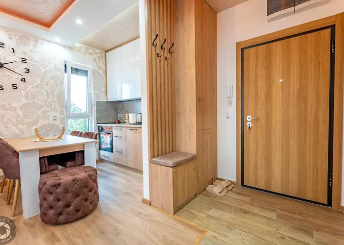 アパート Monte Lux - I Wellnes ズラティボール